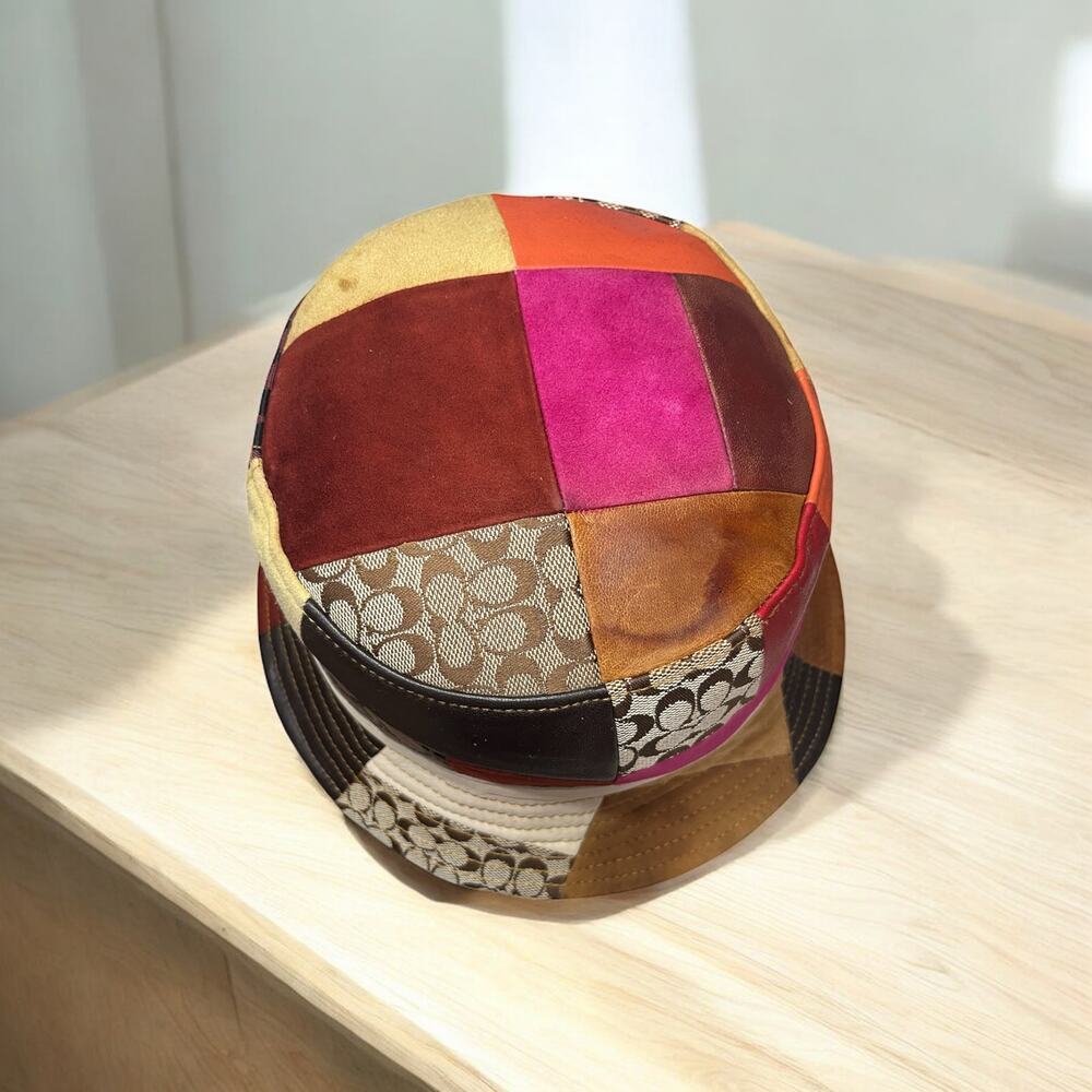 Y2K Coach Signature Patchwork Crusher Hat Size M/L - Picture 9 of 10